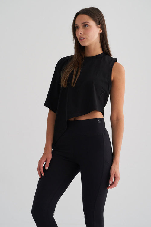 Asymmetric Tee