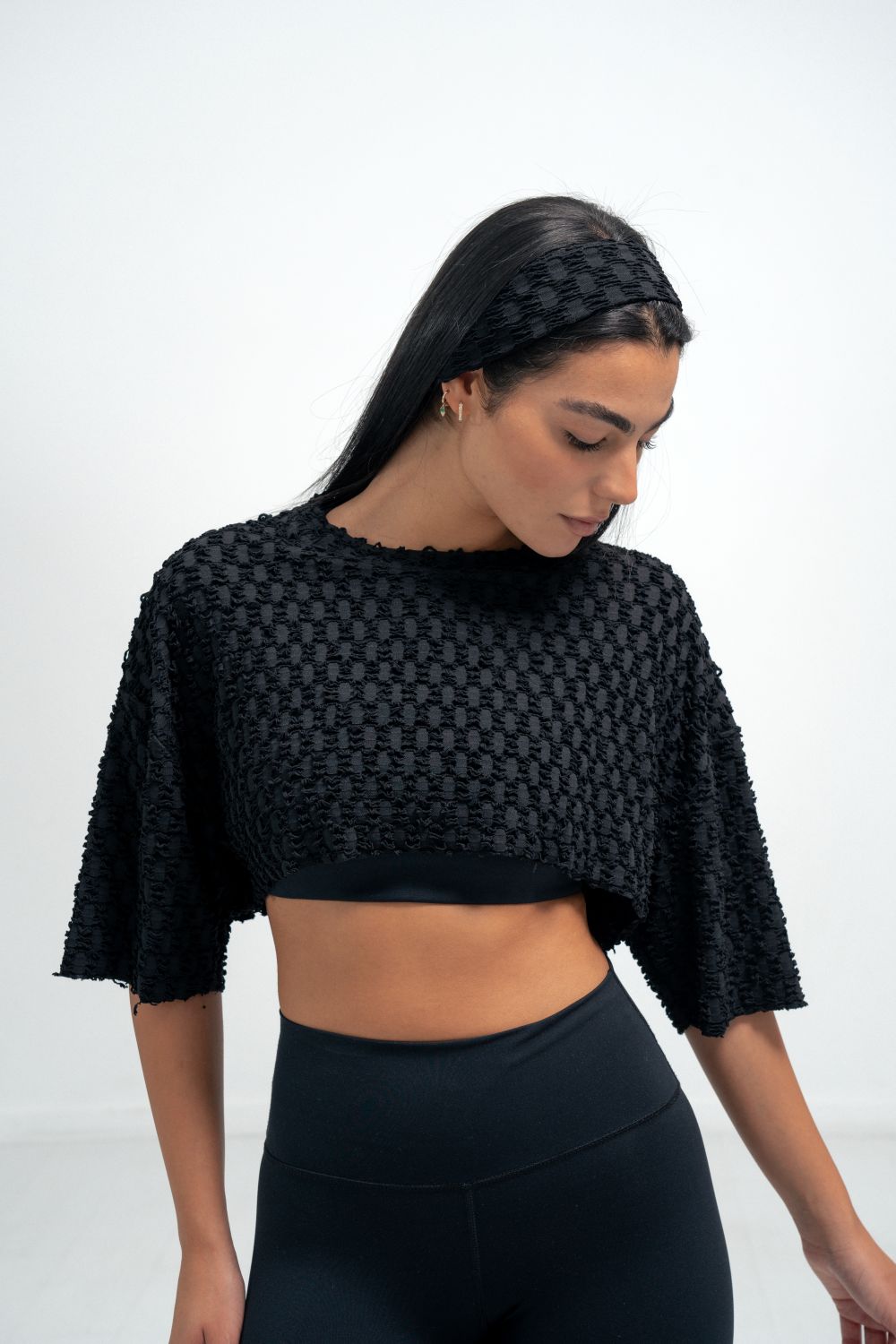 Form Crop Top Half Sleeve