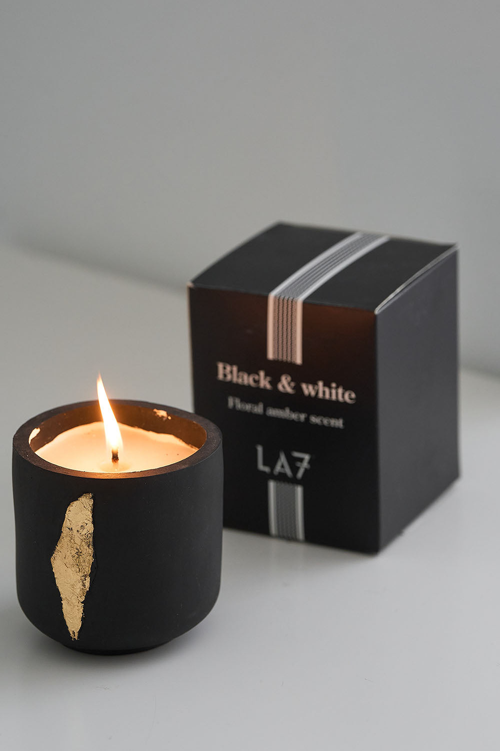 Black or White Candle