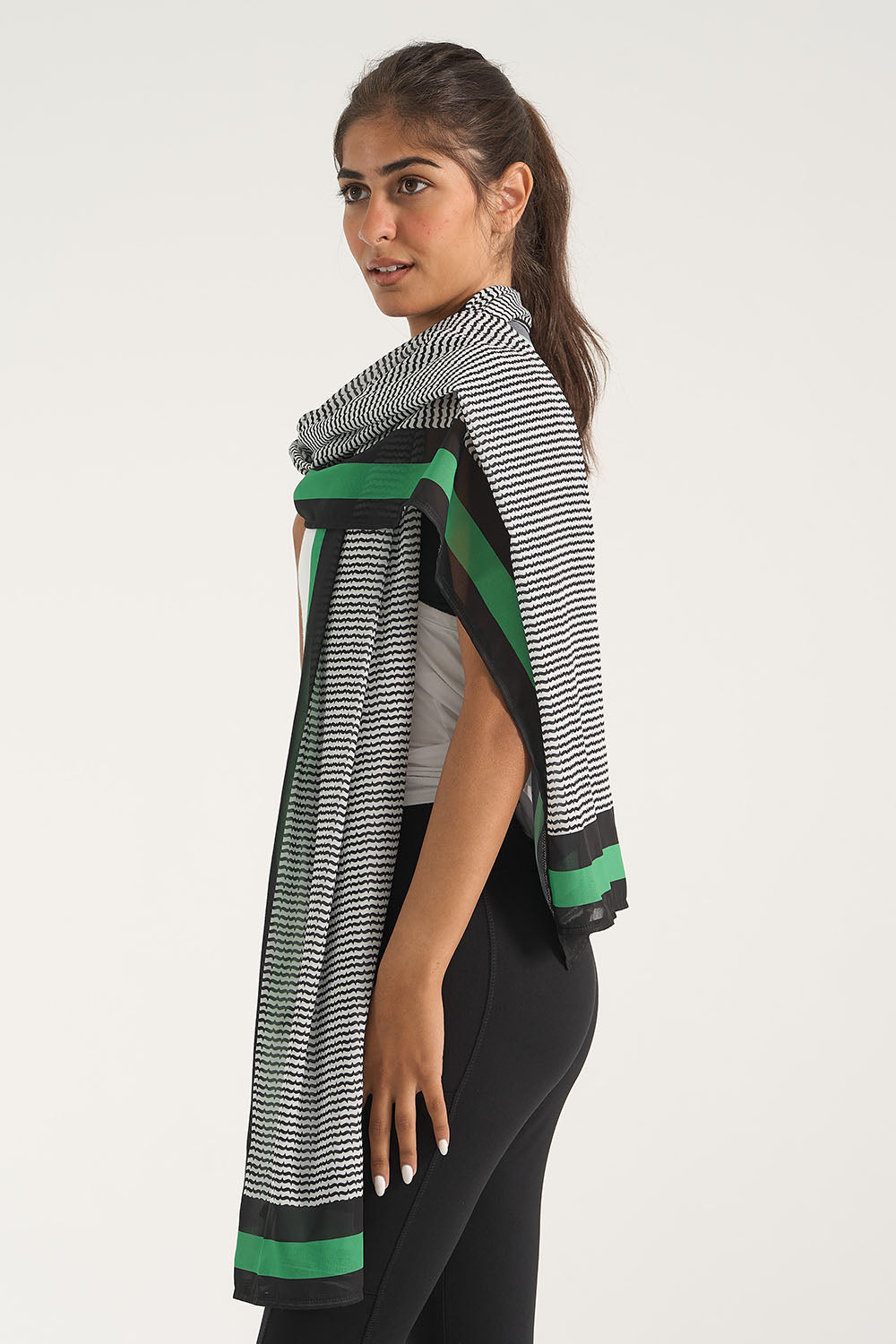 Black or White Skinny Scarf