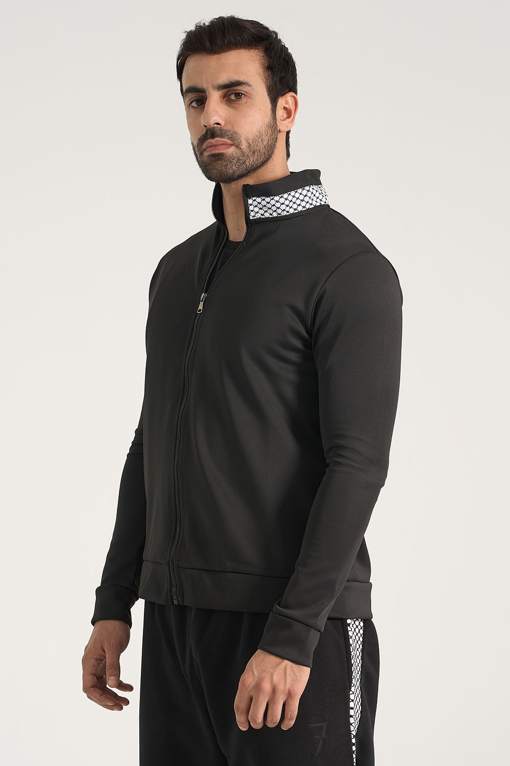 Black or White Zipper Sweatshirt